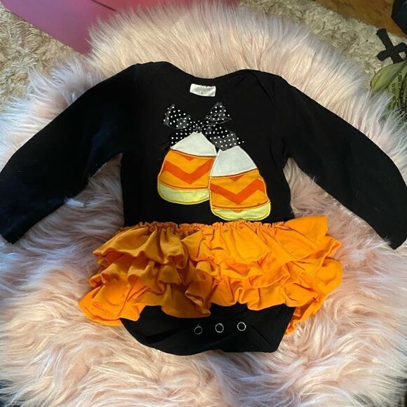 Baby Girl Candy Corn Halloween Onesie Size Small - Picture 1 of 3